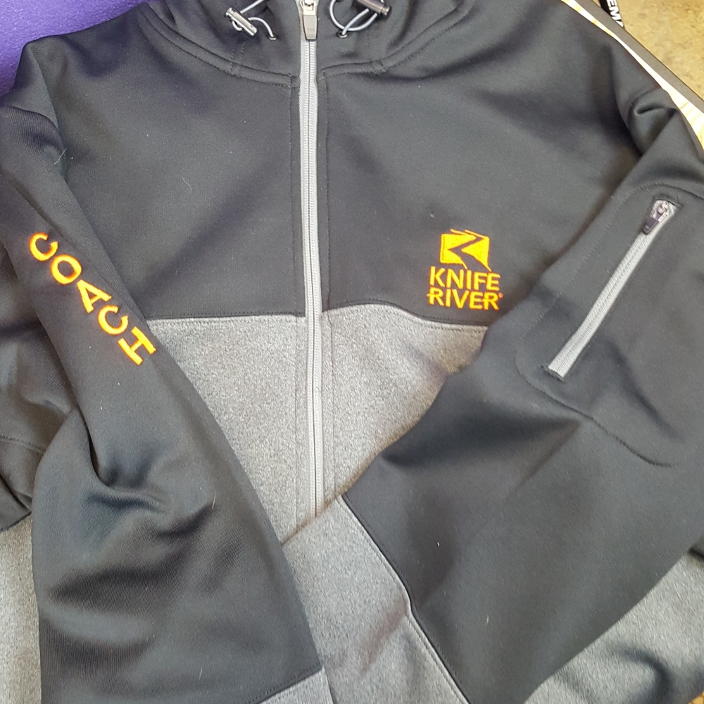 Hooded sweatshirt - Picture 5 of 6